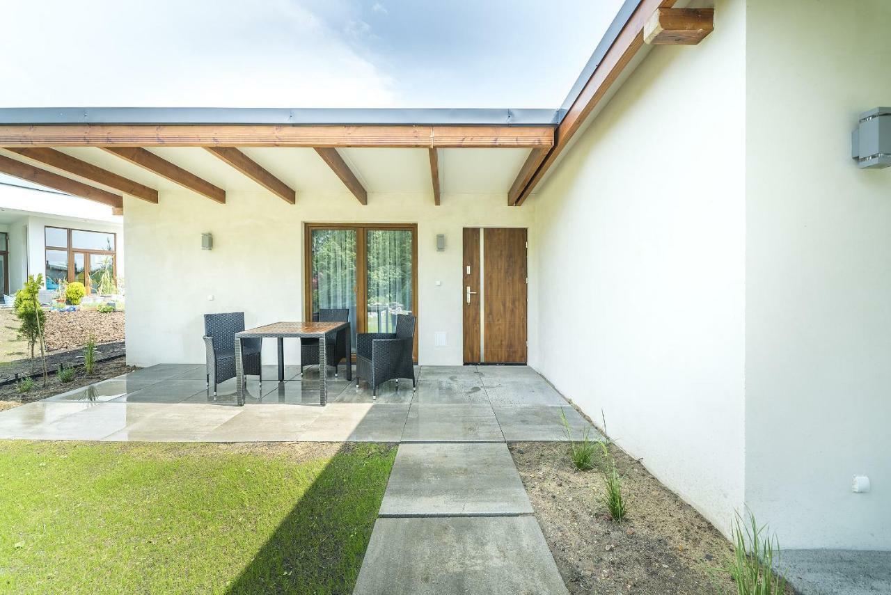 Nowa Dana Osrodek Wypoczynkowy Apartamento Lebcz Exterior foto